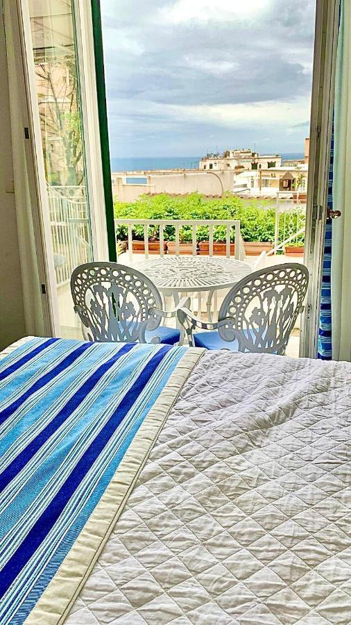 Hotel Villa Delle Palme In Positano Buitenkant foto