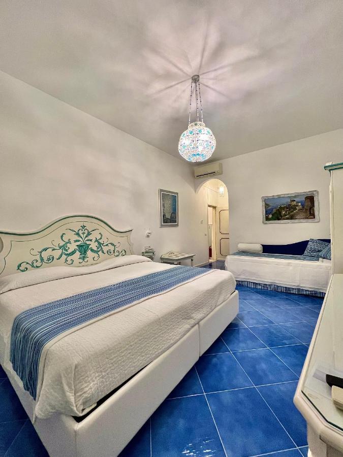 Hotel Villa Delle Palme In Positano Buitenkant foto